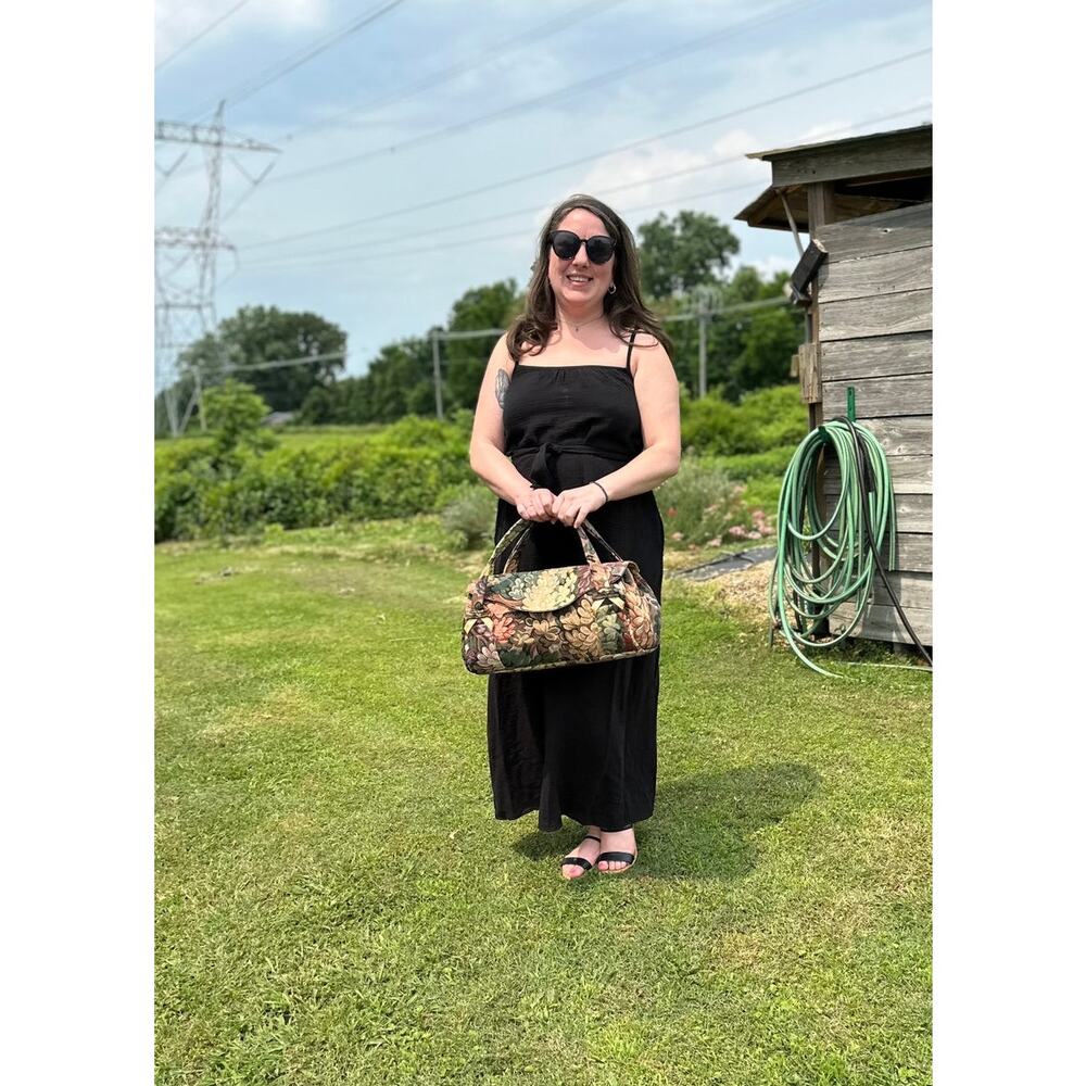 Tapestry Organizer Tote